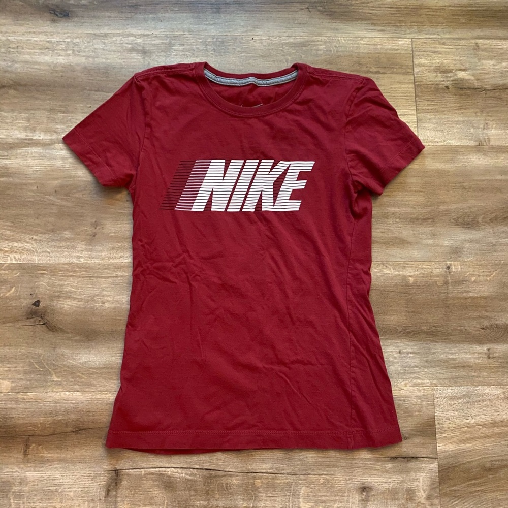 nike tee